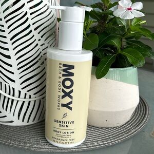 🩶5/$30 Moxy Bath & Body Works Sensitive Skin Body Lotion NEW
